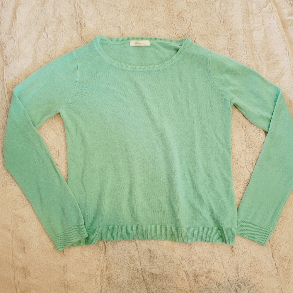 Forever 21 Long Sleeve sweater